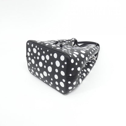 Louis Vuitton Black Leather Shoulder Bag (Pre-Owned)