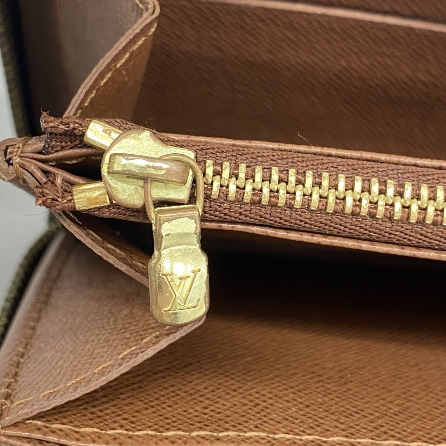 Louis Vuitton Brown Long Wallet (Bi-Fold) (Pre-Owned)