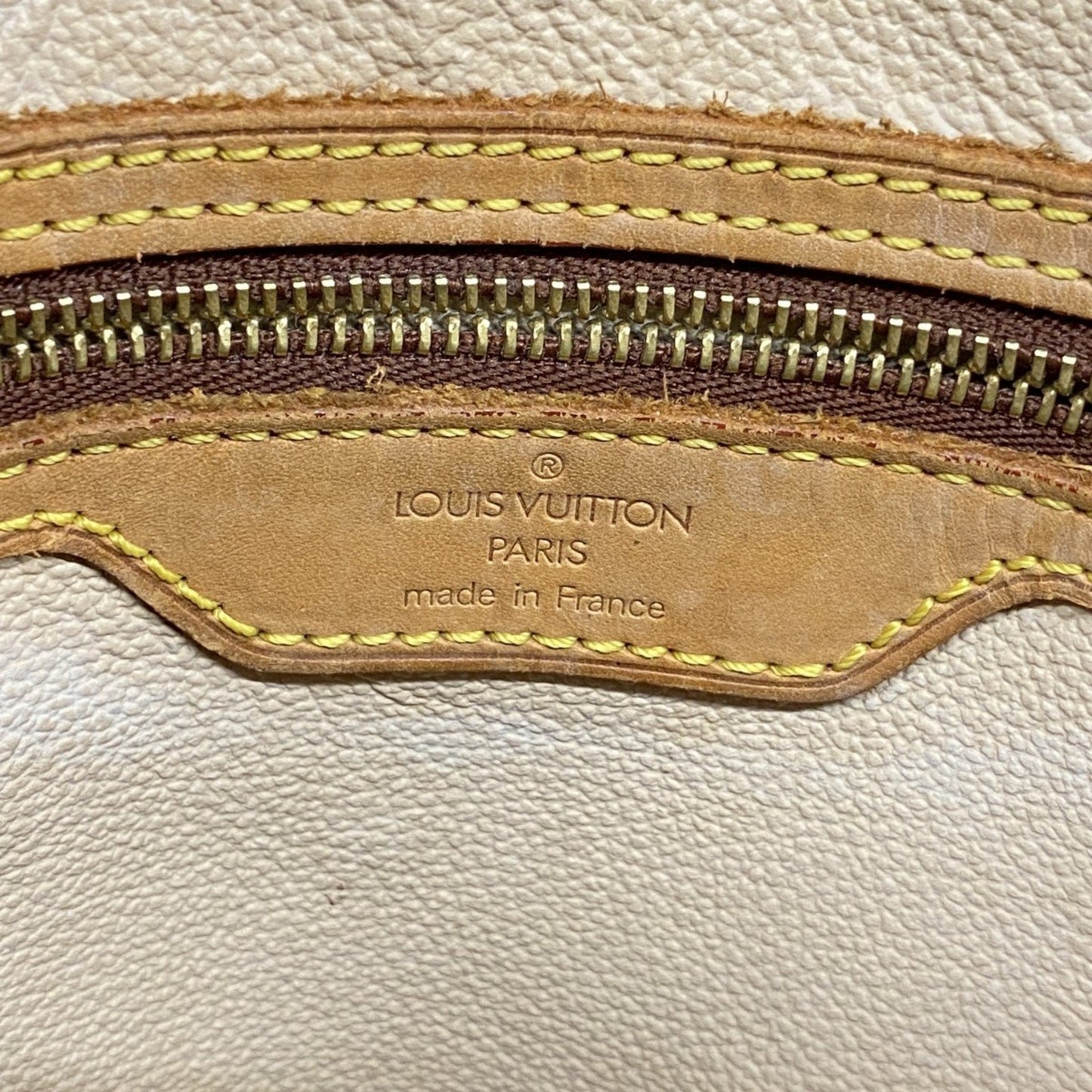 Louis Vuitton Brown Tote Bag (Pre-Owned)