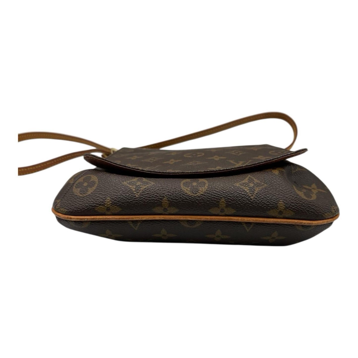 Louis Vuitton Brown Monogram Monogram Shoulder Bag (Pre-Owned)
