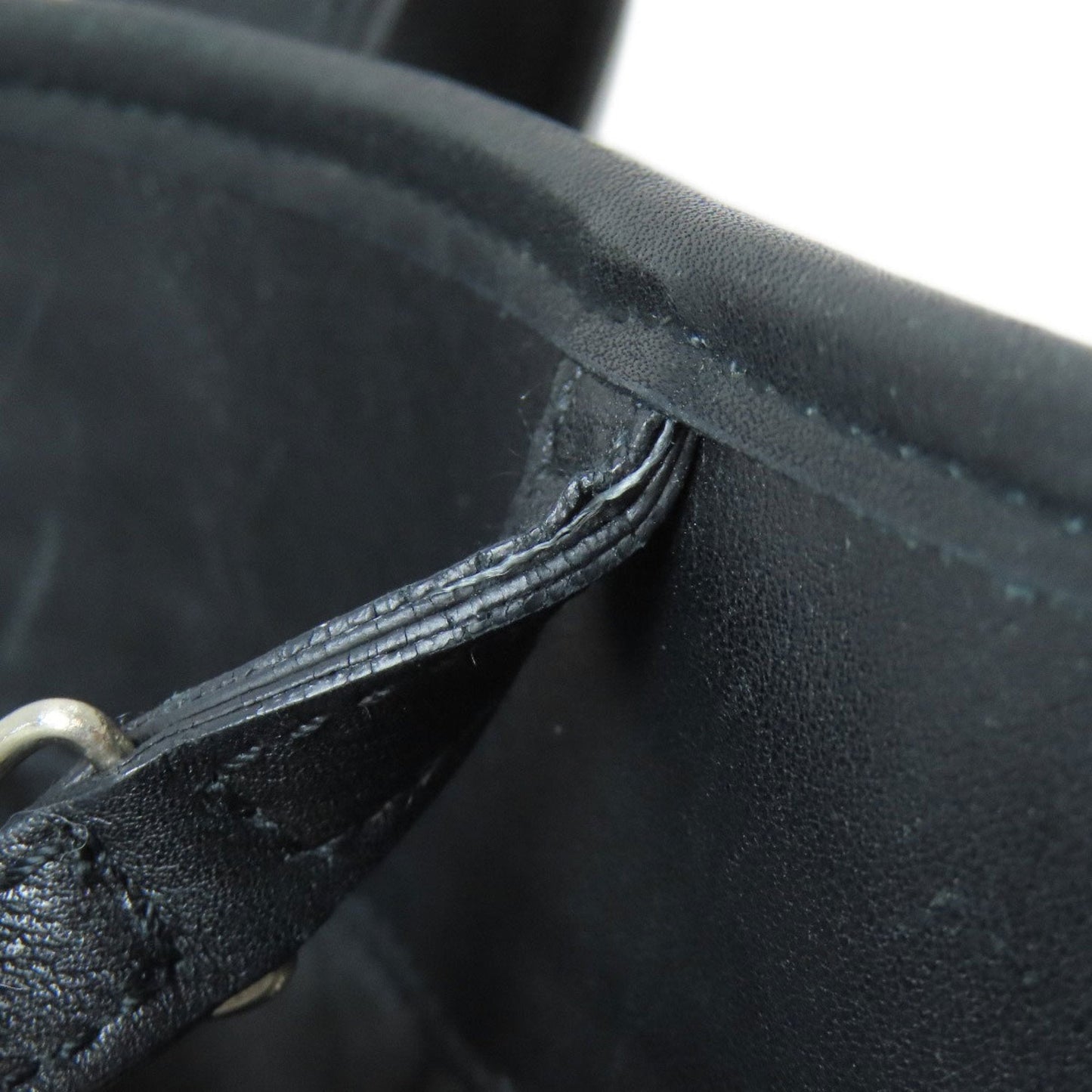 Salvatore Ferragamo Black Leather Tote Bag (Pre-Owned)