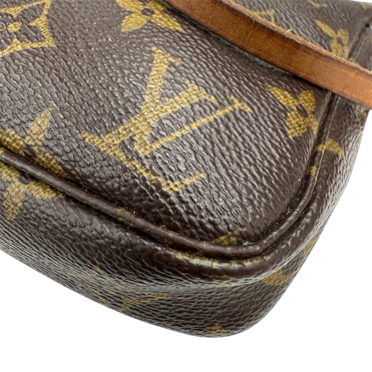 Louis Vuitton Brown Monogram Pouch (Pre-Owned)