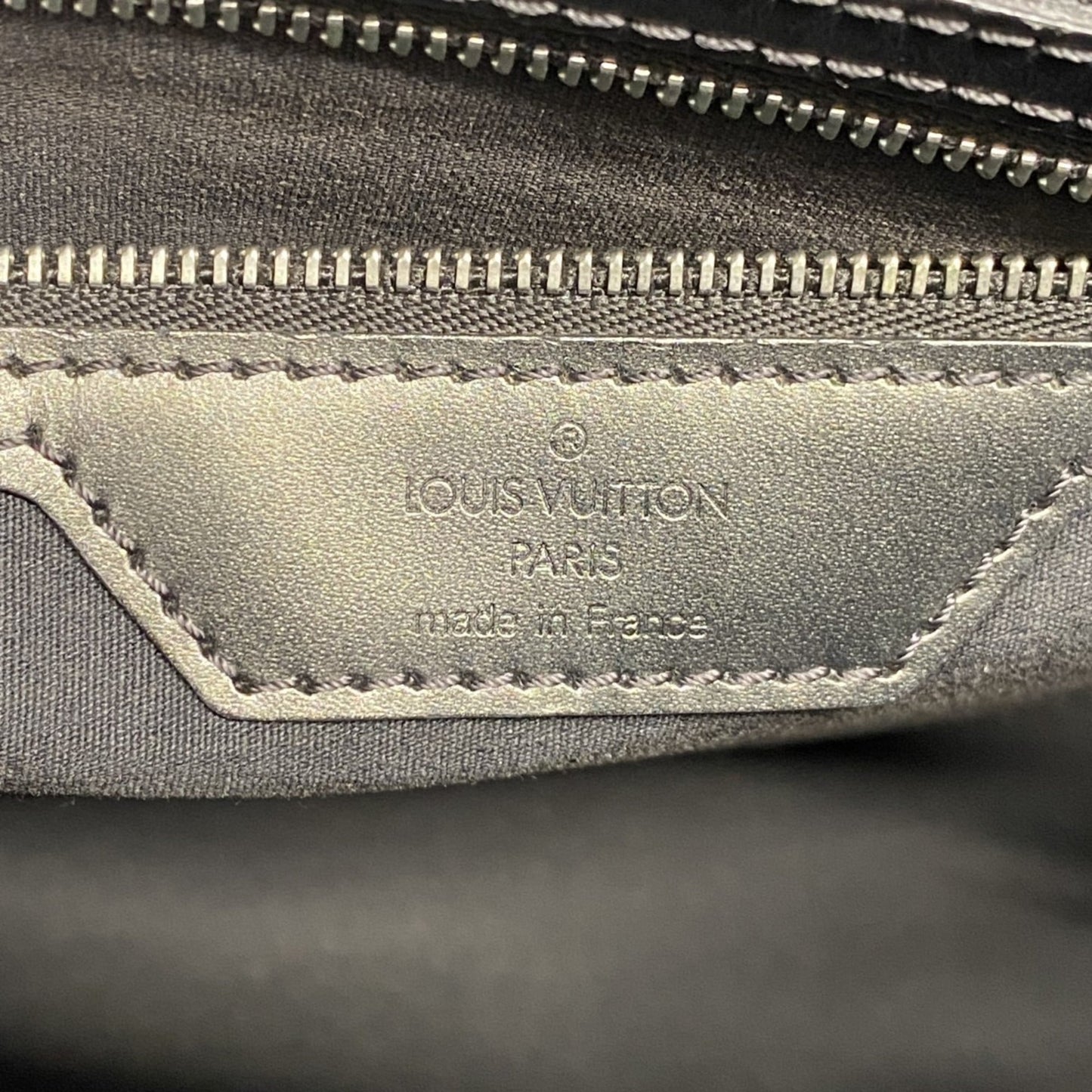 Louis Vuitton Noir Tote Bag (Pre-Owned)