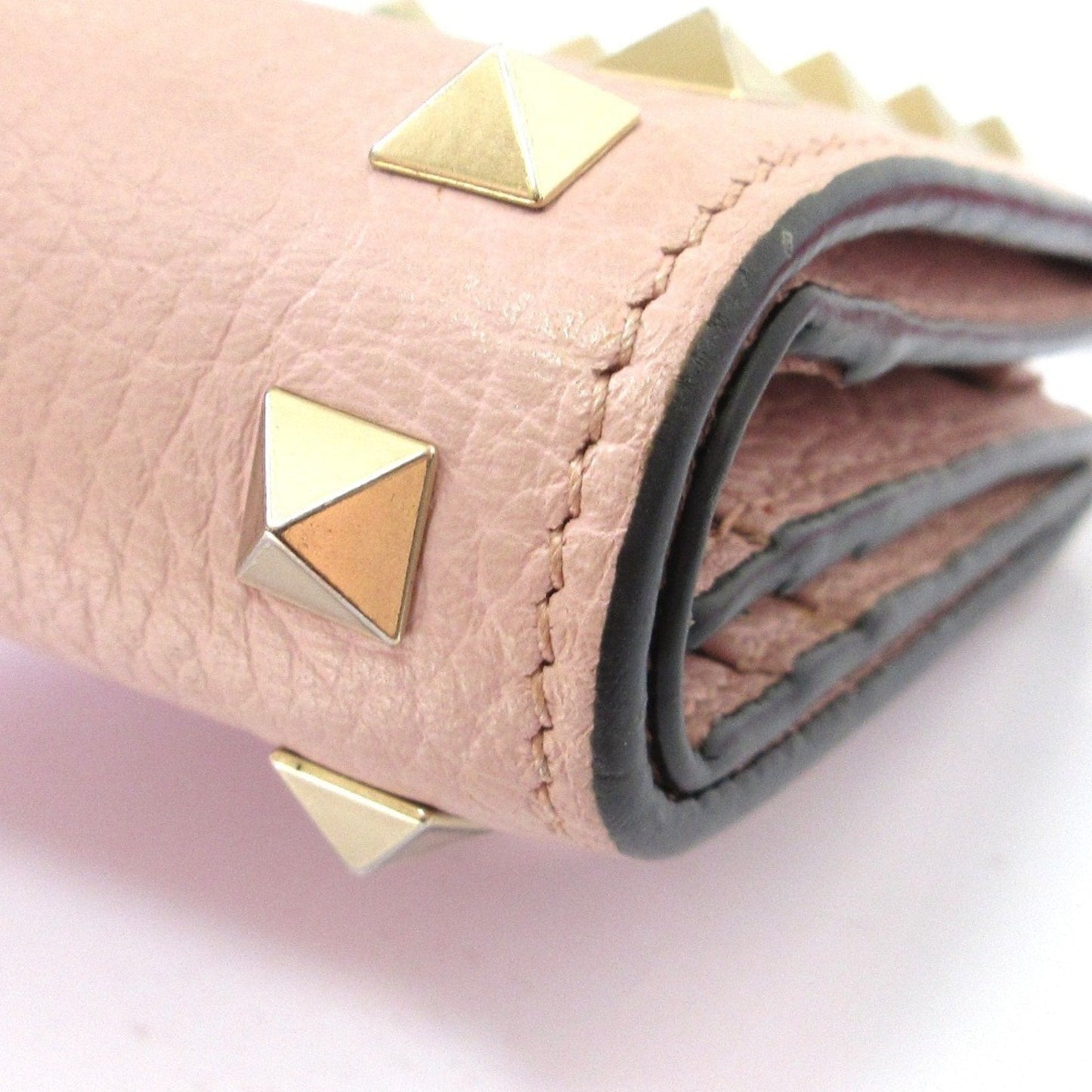 Valentino Pink Wallet (Bi-Fold) (Pre-Owned)