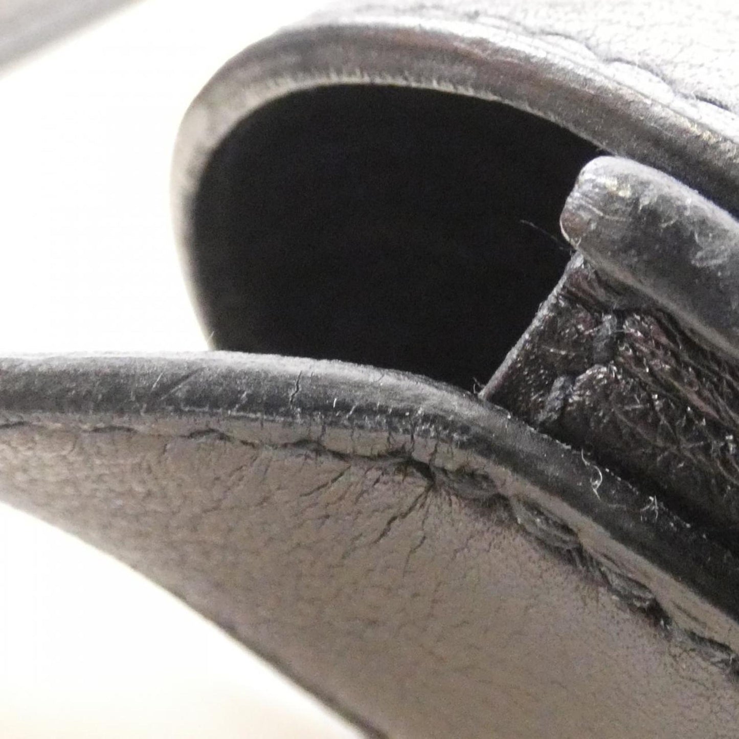 Hermes Black Pochette Shoulder Bag (Pre-Owned)