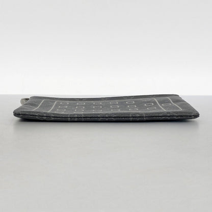 Louis Vuitton Black Pouch (Pre-Owned)