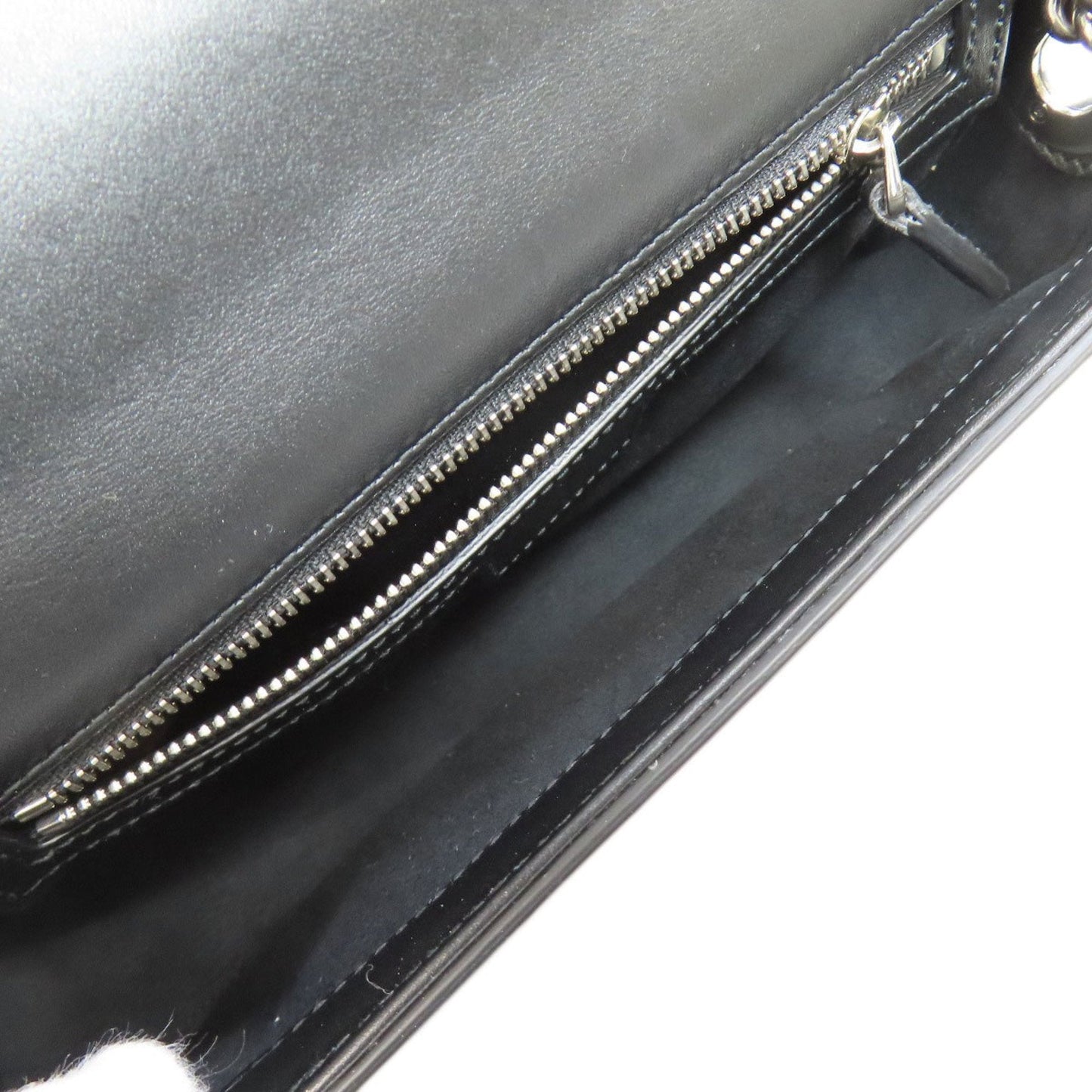 Gucci Black Leather Shoulder Bag (Pre-Owned)