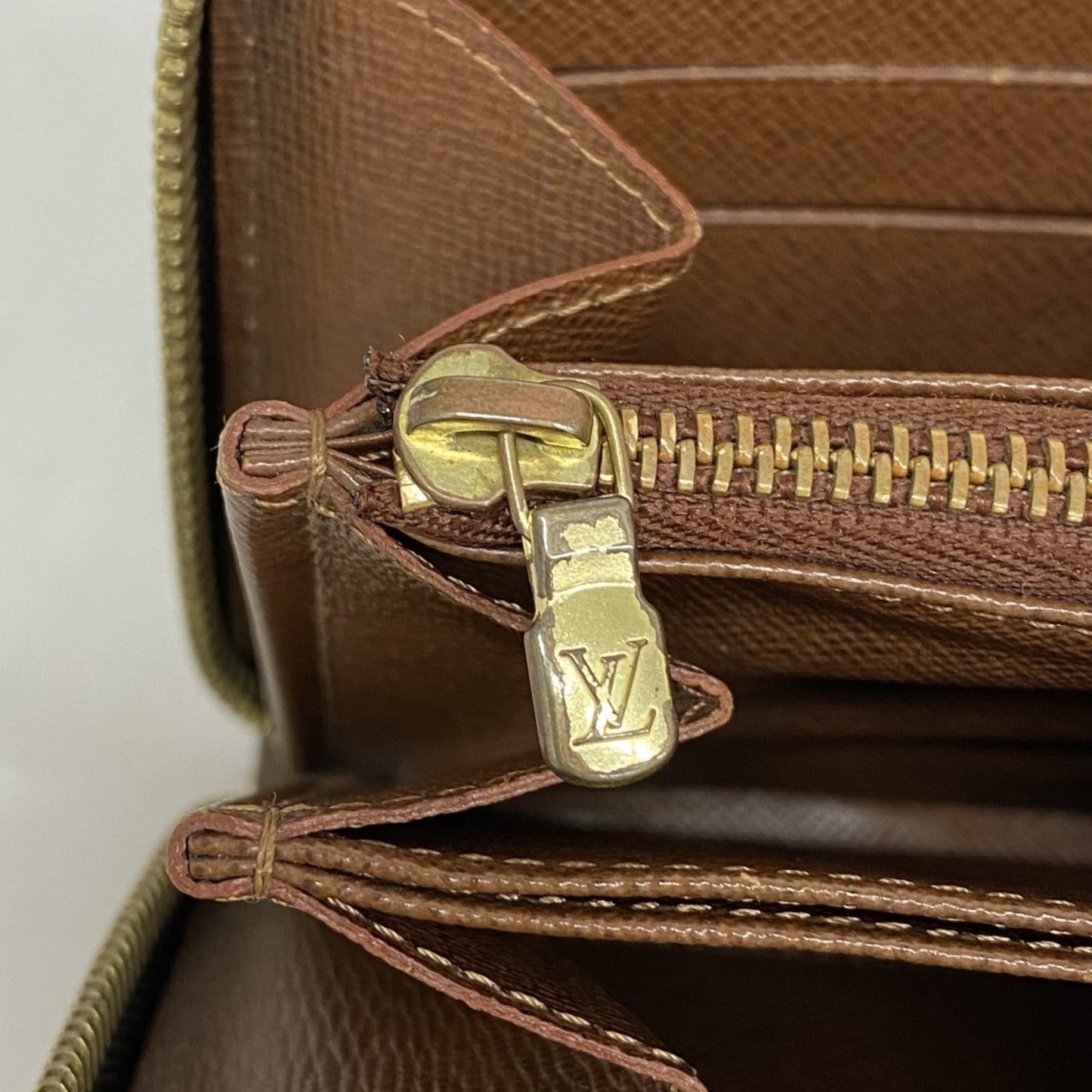 Louis Vuitton Brown Long Wallet (Bi-Fold) (Pre-Owned)