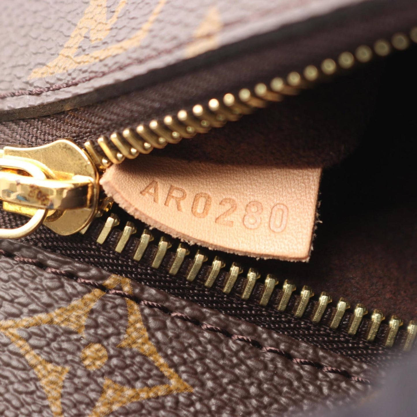 Louis Vuitton Brown Pvc Coated Canvas Leather Handbag Pochette (Pre-Owned)