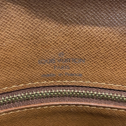 Louis Vuitton Brown Shoulder Bag (Pre-Owned)
