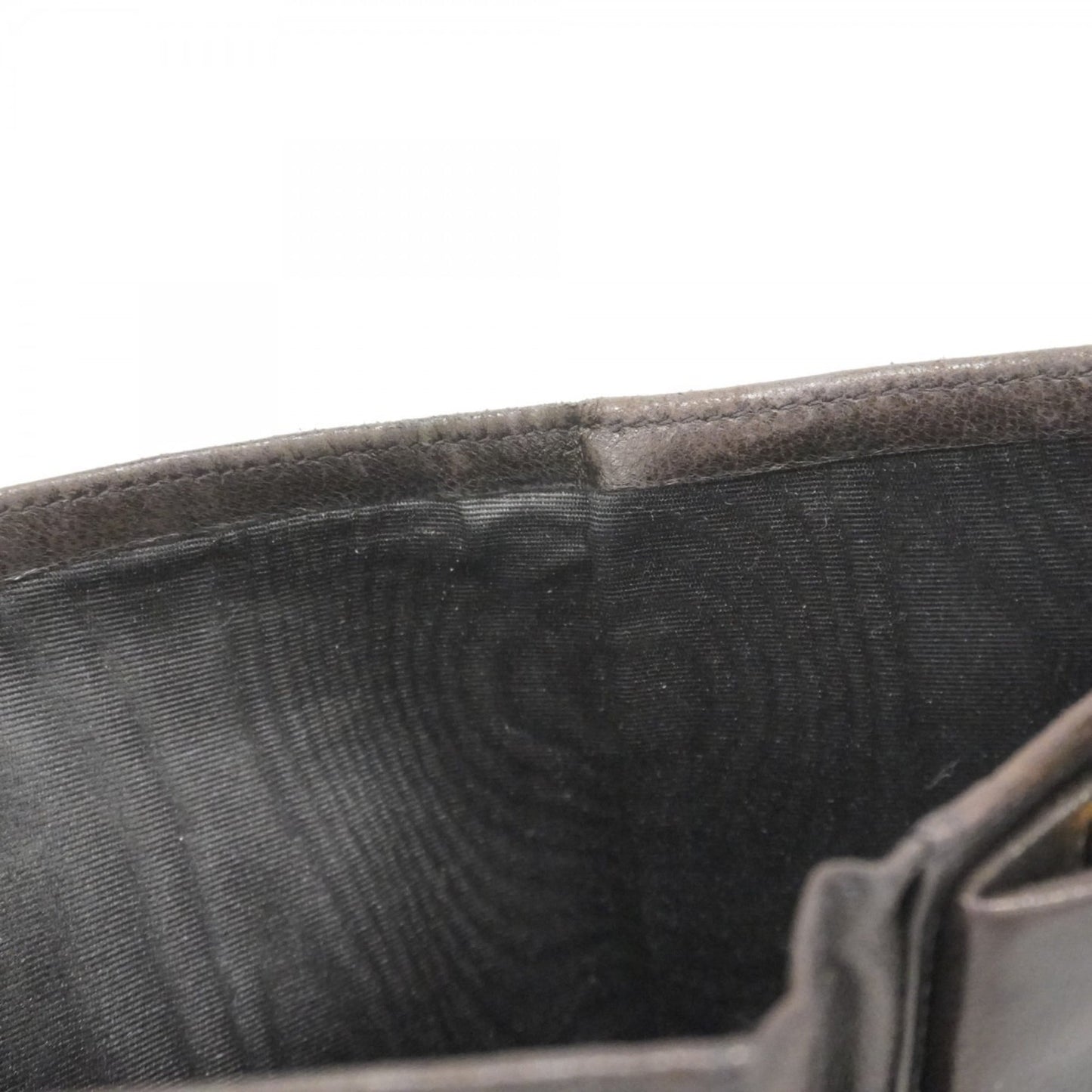 Chanel Black Leather Long Wallet (Bi-Fold) (Pre-Owned)