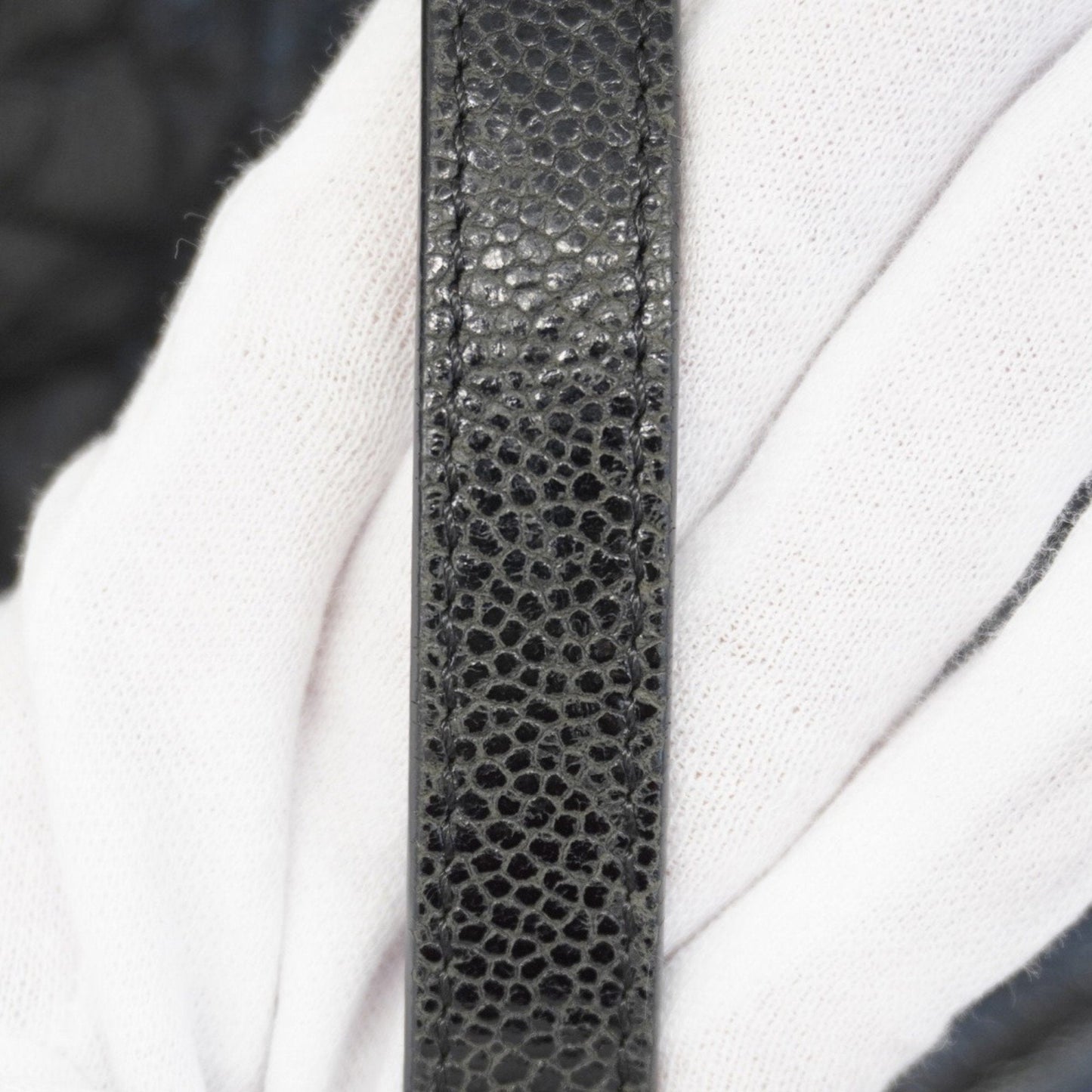 Chanel Black Grained Calfskin Tote Bag (Pre-Owned)