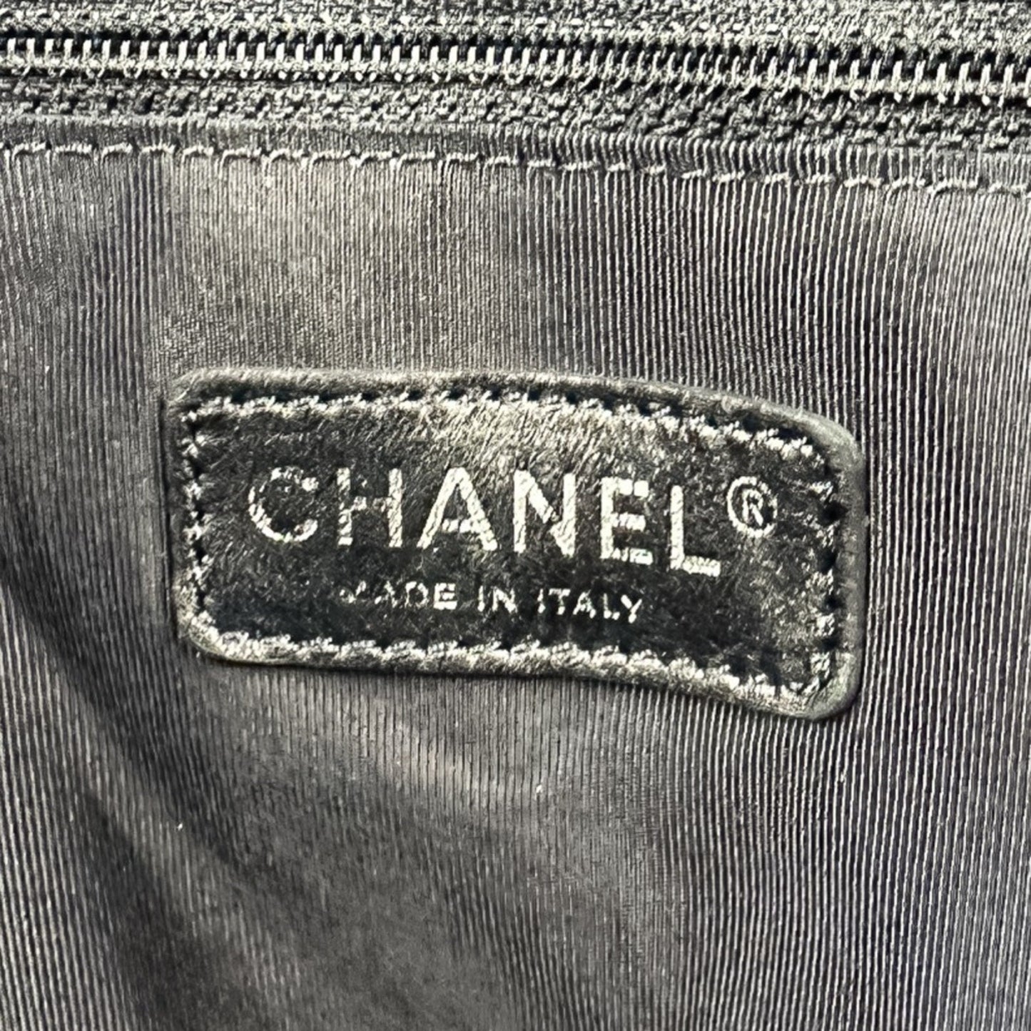 Chanel Black Tote Bag (Pre-Owned)