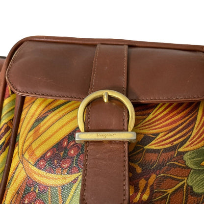 Salvatore Ferragamo Brown Shoulder Bag (Pre-Owned)