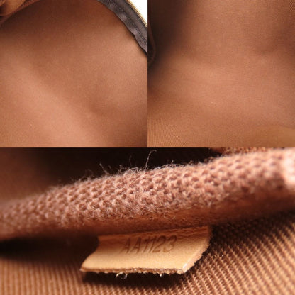 Louis Vuitton Brown Monogram Monogram Shoulder Bag (Pre-Owned)