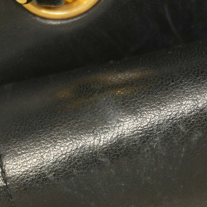 Chanel Black Leather Shoulder Bag (Pre-Owned)
