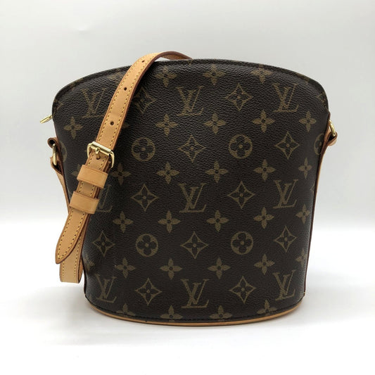 Louis Vuitton Brown Monogram Monogram Shoulder Bag (Pre-Owned)