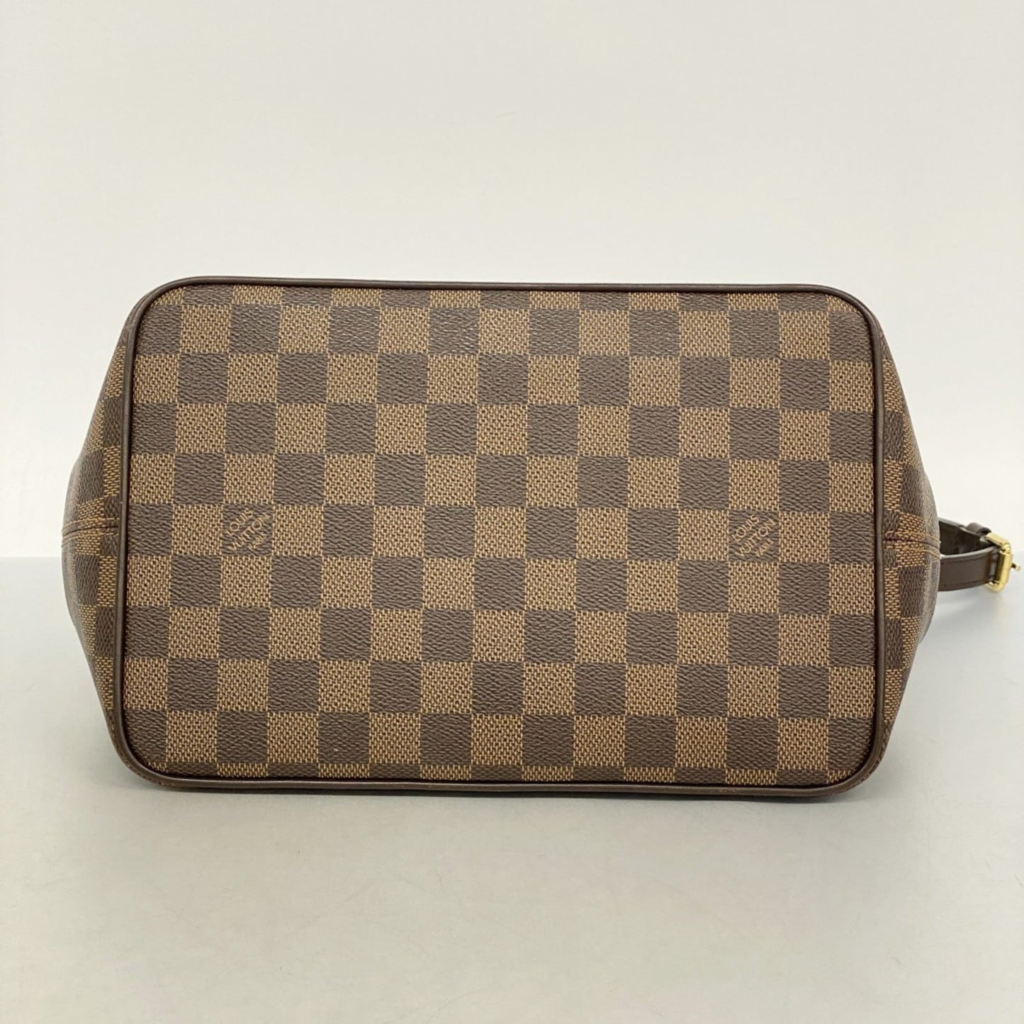 Louis Vuitton Ebene Handbag (Pre-Owned)