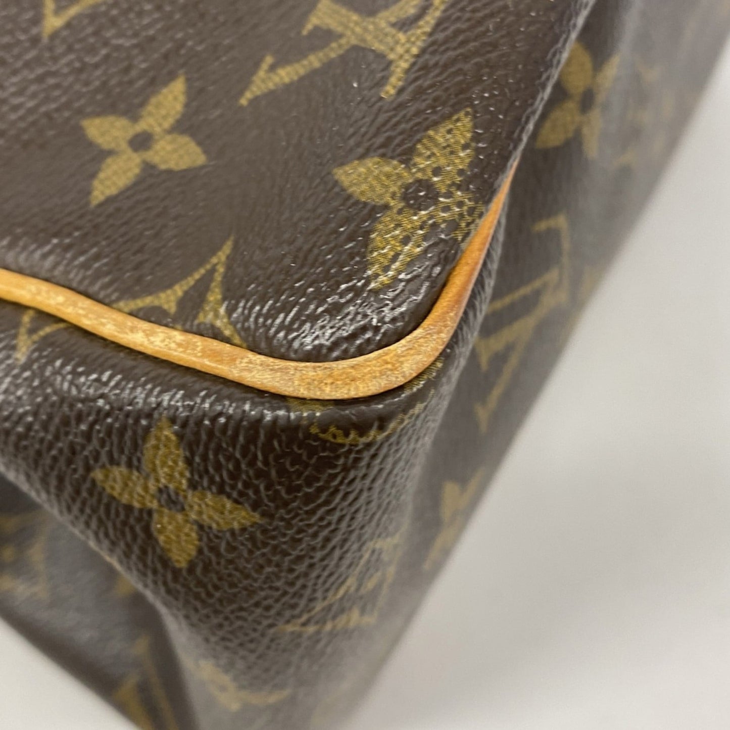 Louis Vuitton Brown Tote Bag (Pre-Owned)