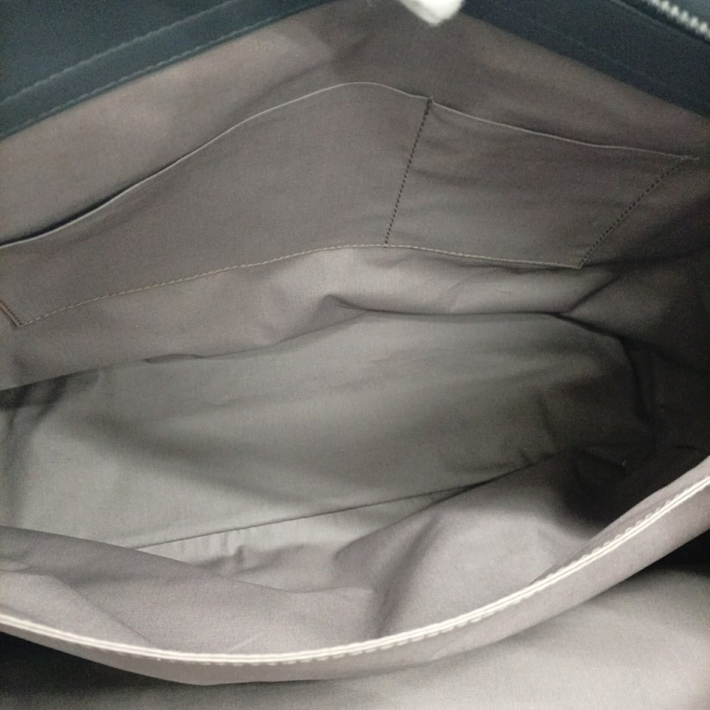 Bottega Veneta Gray Leather Tote Bag (Pre-Owned)