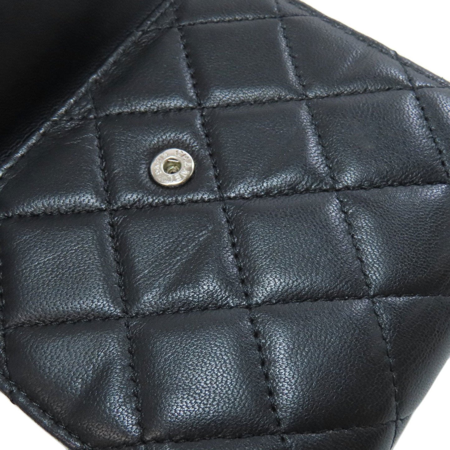 Chanel Matelasse Black Leather Wallet (Bi-Fold) (Pre-Owned)