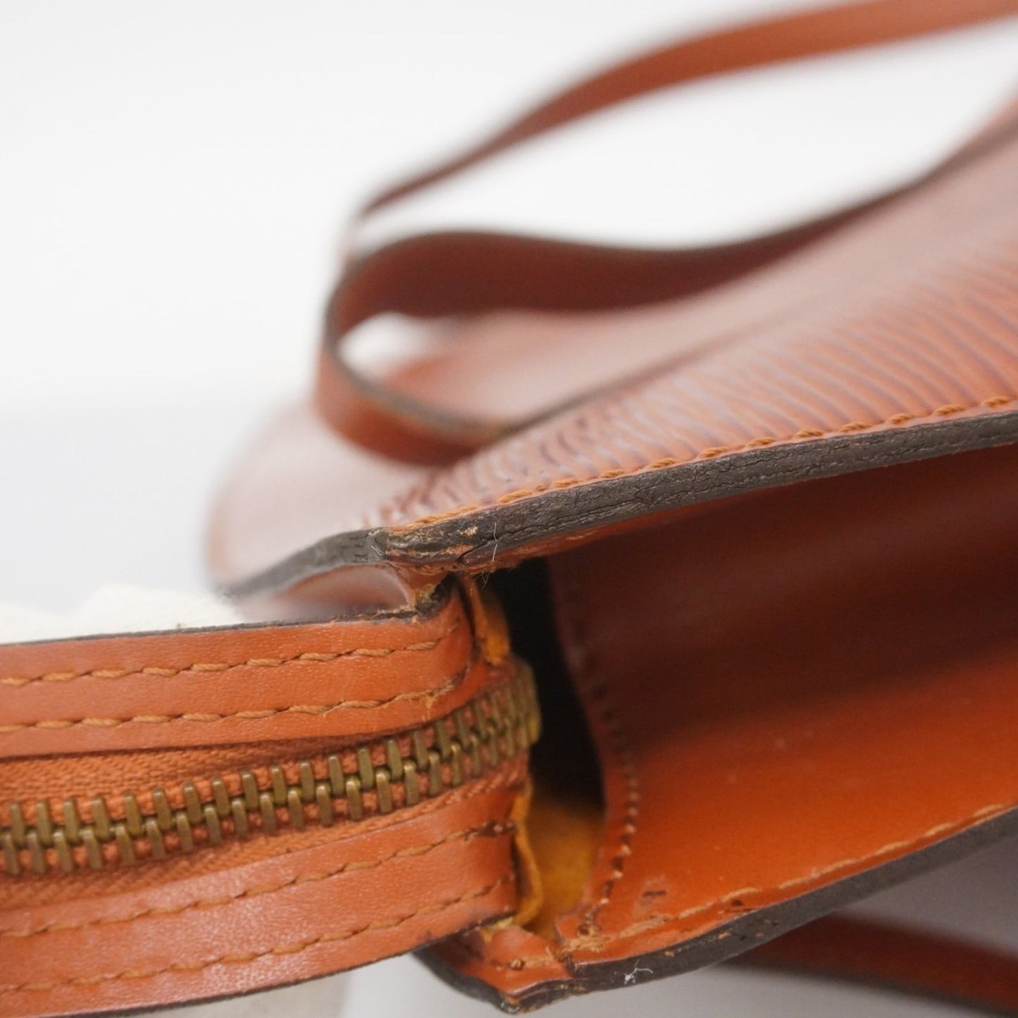 Louis Vuitton Kenyan Brown Shoulder Bag (Pre-Owned)