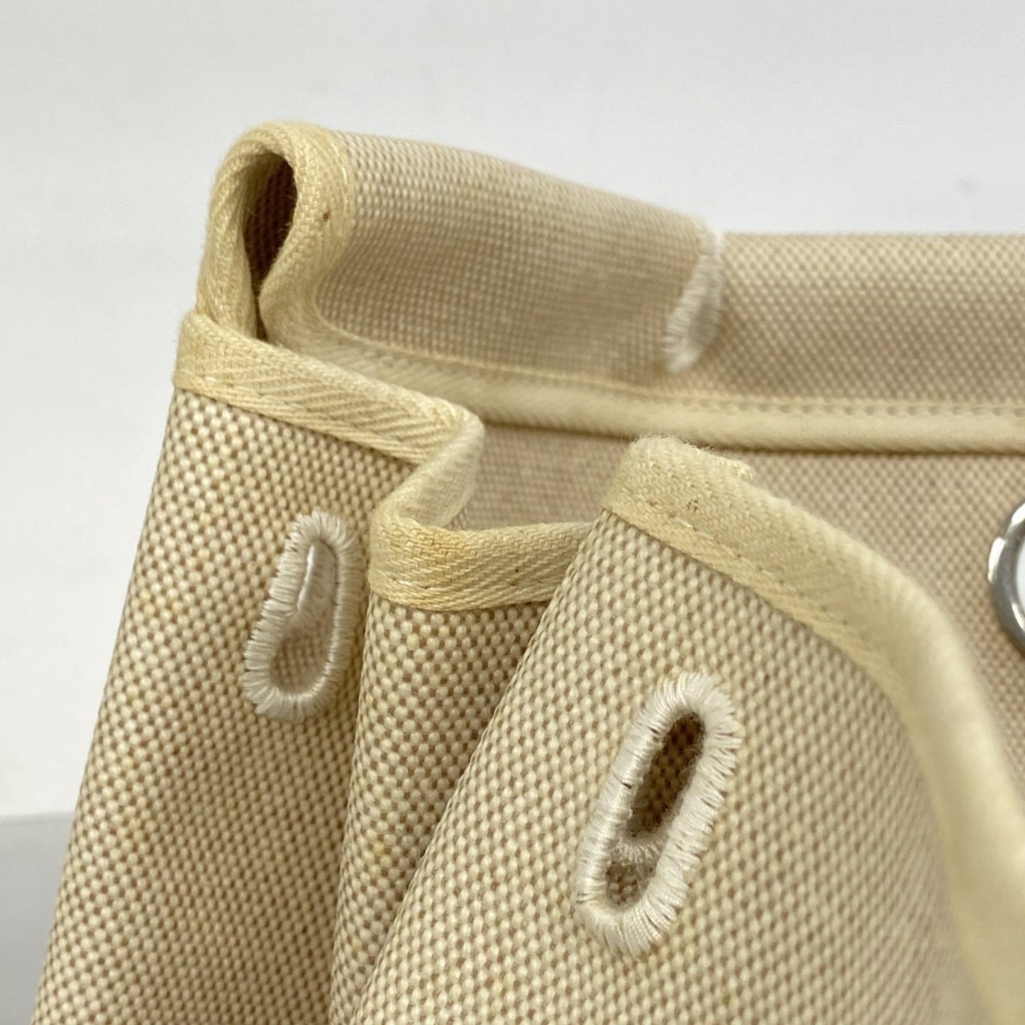 Hermes Natural Toile H Handbag (Pre-Owned)