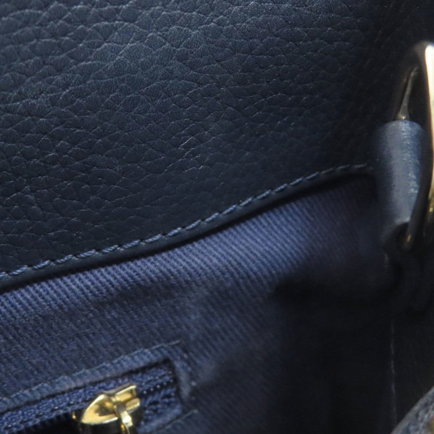 Chanel Navy Leather Tote Bag (Pre-Owned)