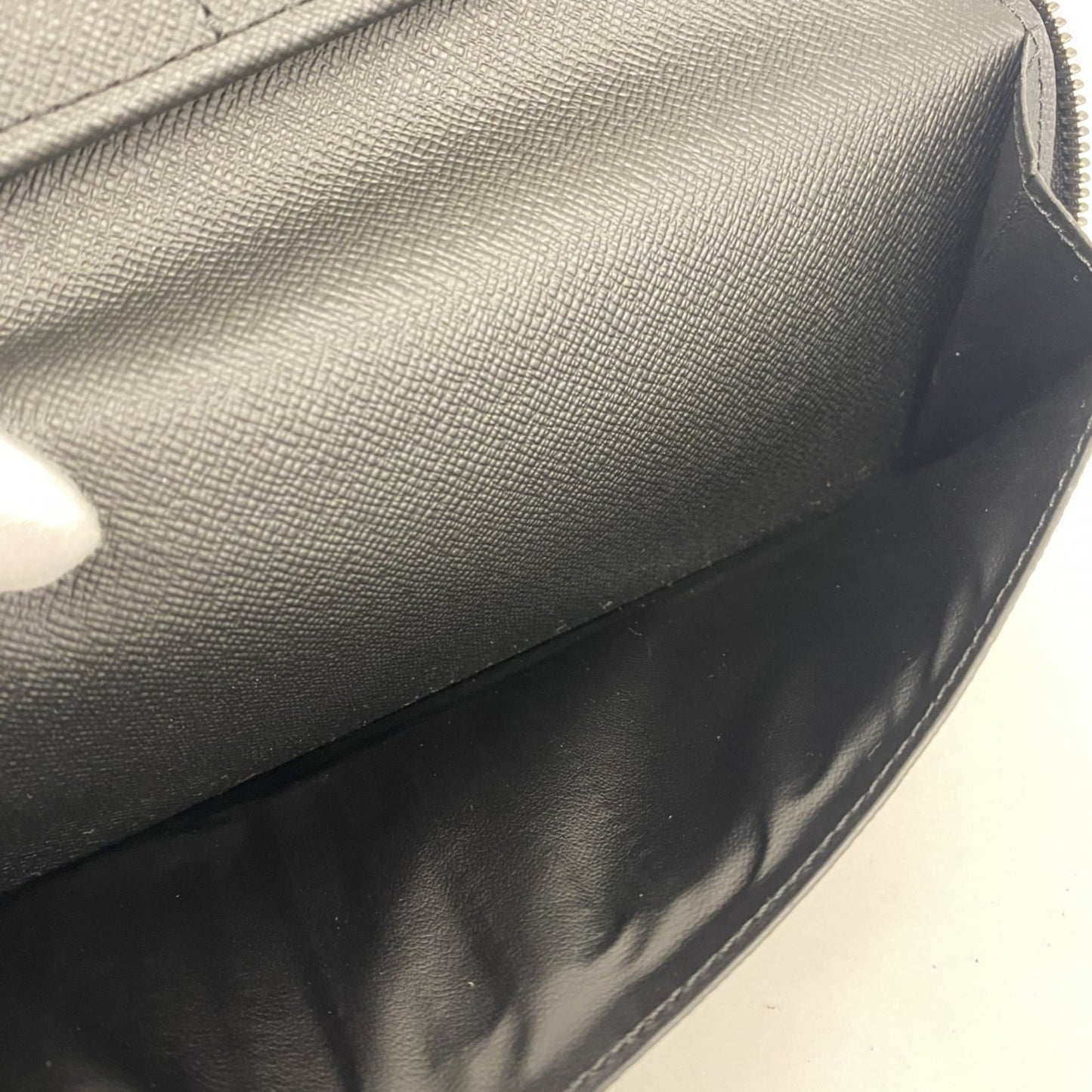 Louis Vuitton Black Long Wallet (Bi-Fold) (Pre-Owned)