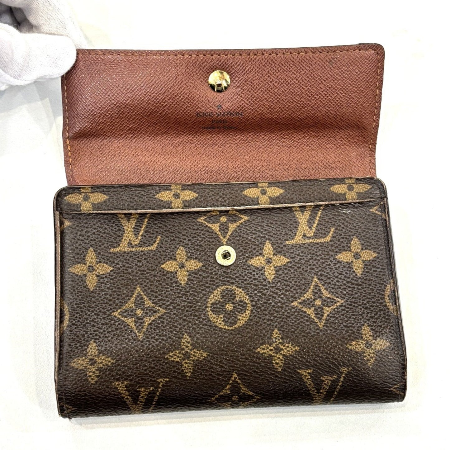 Louis Vuitton Brown Monogram Wallet (Tri-Fold) (Pre-Owned)