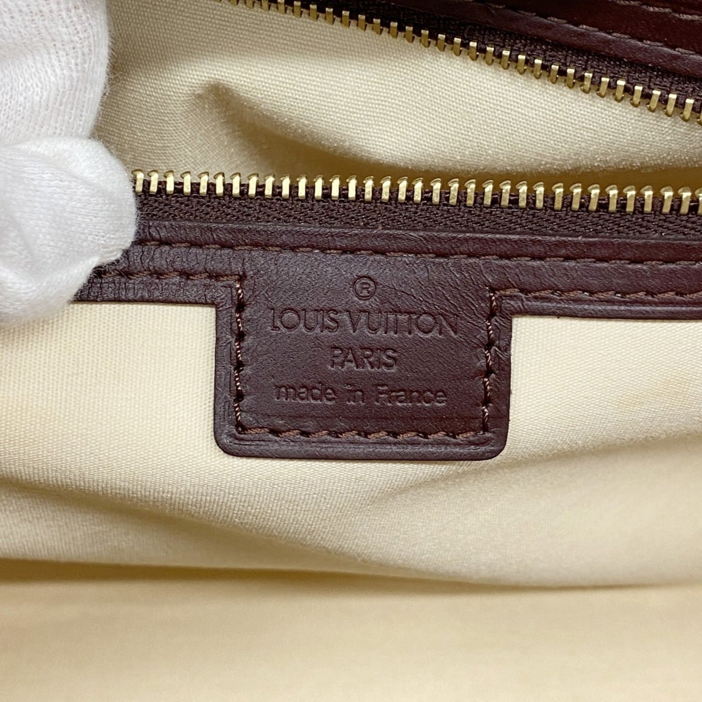 Louis Vuitton Cerise Handbag (Pre-Owned)