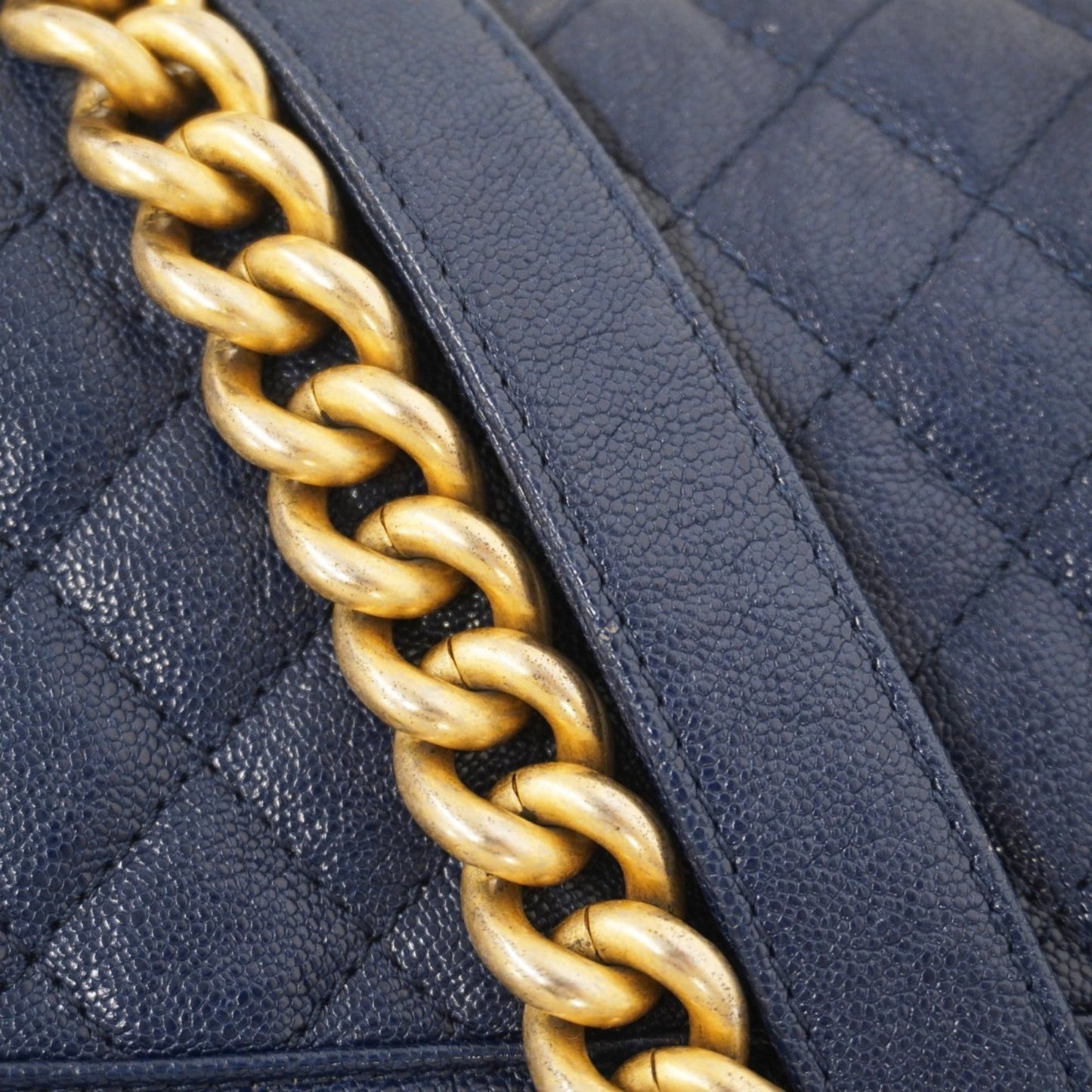 Chanel Navy Grained Calfskin Shoulder Bag (Pre-Owned)