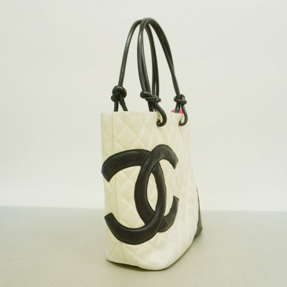 Chanel White Leather Tote Bag (Pre-Owned)