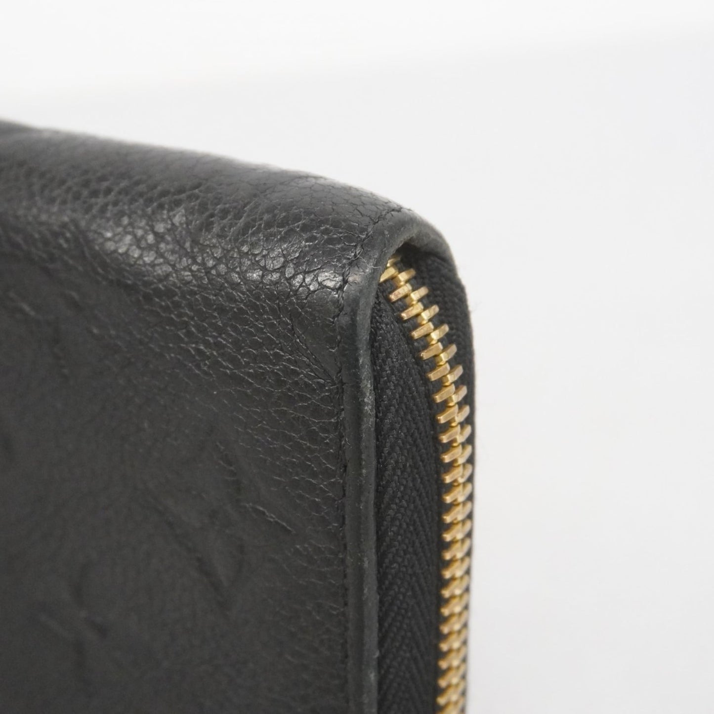 Louis Vuitton Noir Long Wallet (Bi-Fold) (Pre-Owned)