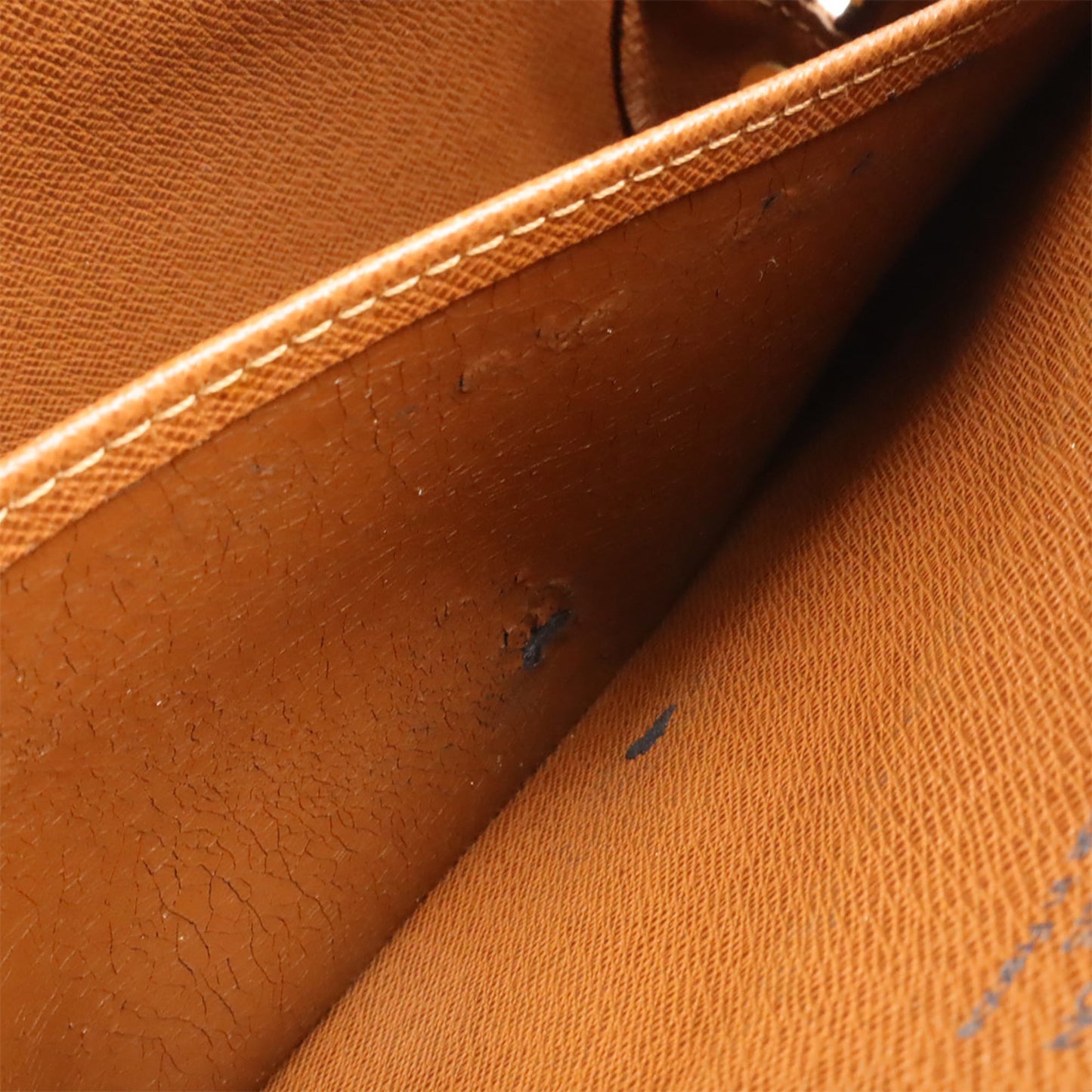 Louis Vuitton Brown Pvc Clutch Bag Handbag (Pre-Owned)