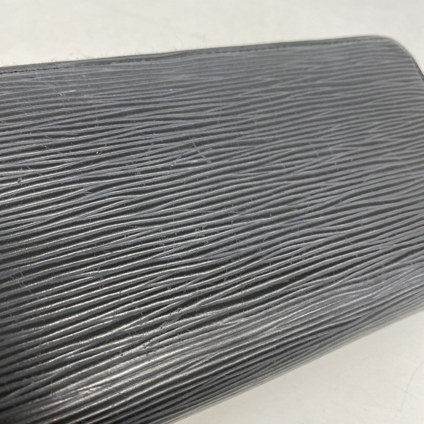 Louis Vuitton Noir Long Wallet (Bi-Fold) (Pre-Owned)