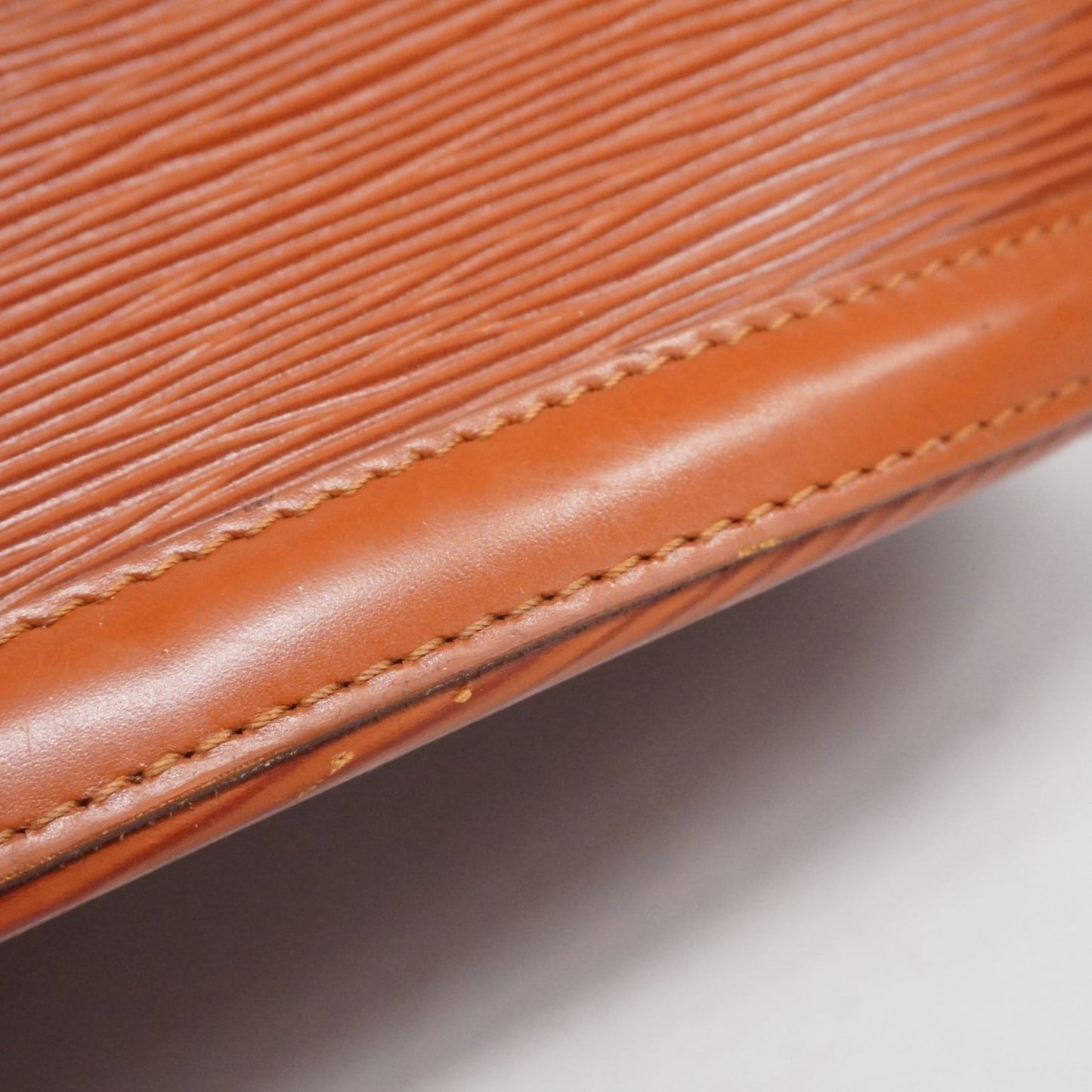 Louis Vuitton Kenyan Brown Shoulder Bag (Pre-Owned)