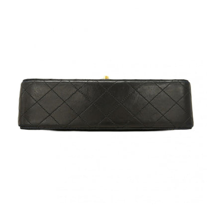 Chanel Black Leather Shoulder Bag (Pre-Owned)
