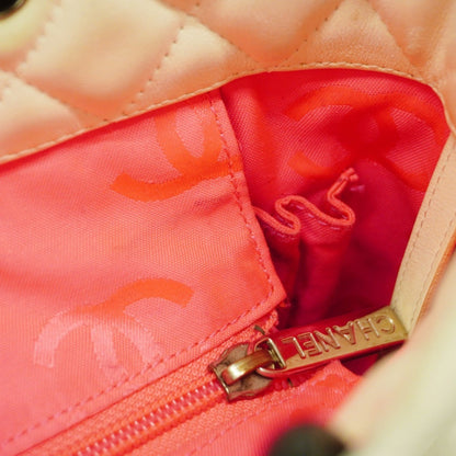 Chanel White Leather Tote Bag (Pre-Owned)