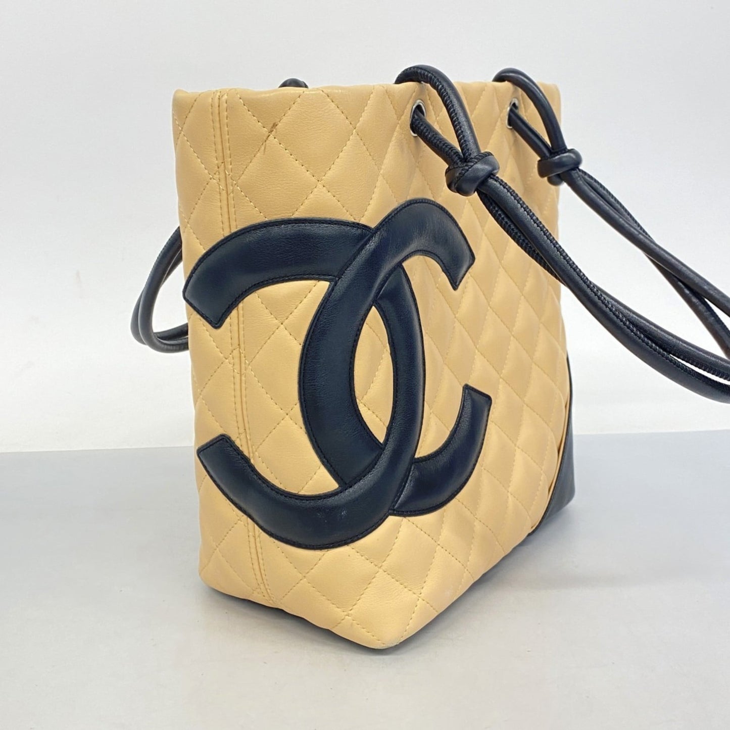 Chanel Beige Black Leather Tote Bag (Pre-Owned)