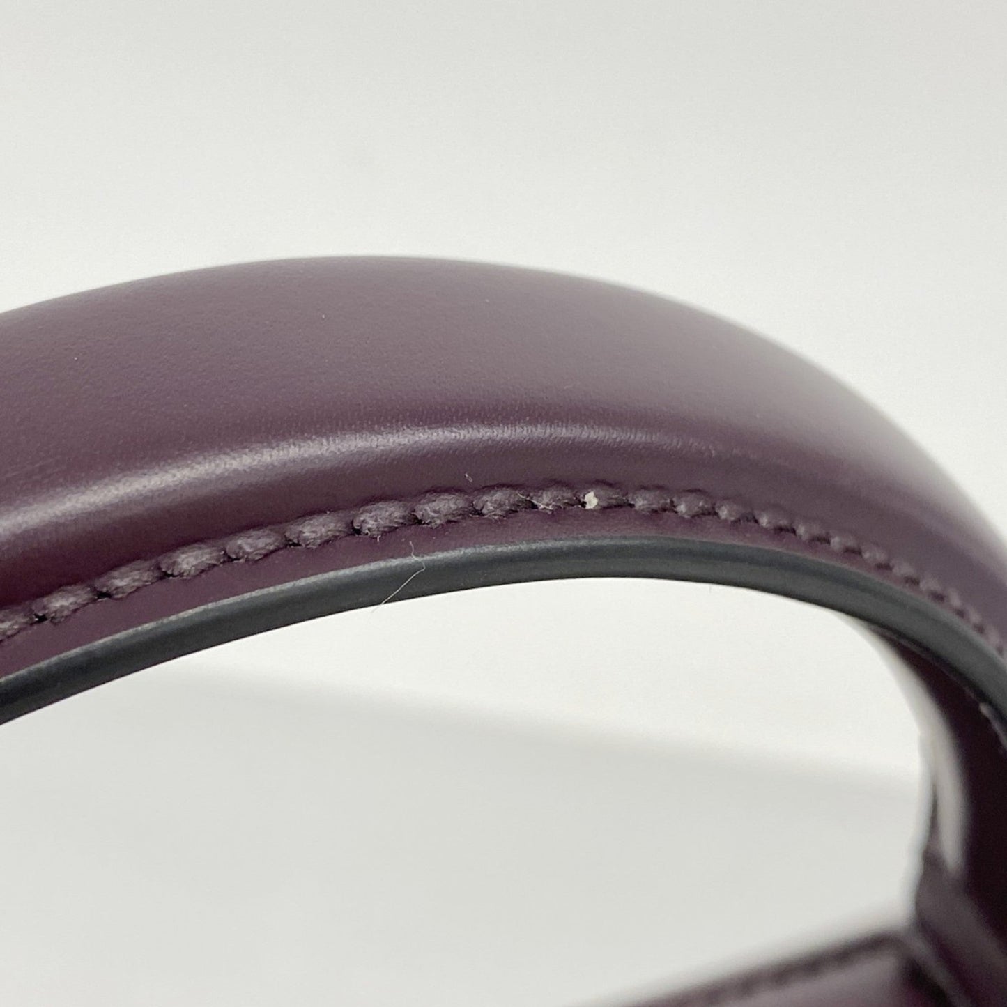 Salvatore Ferragamo Purple Leather Handbag (Pre-Owned)