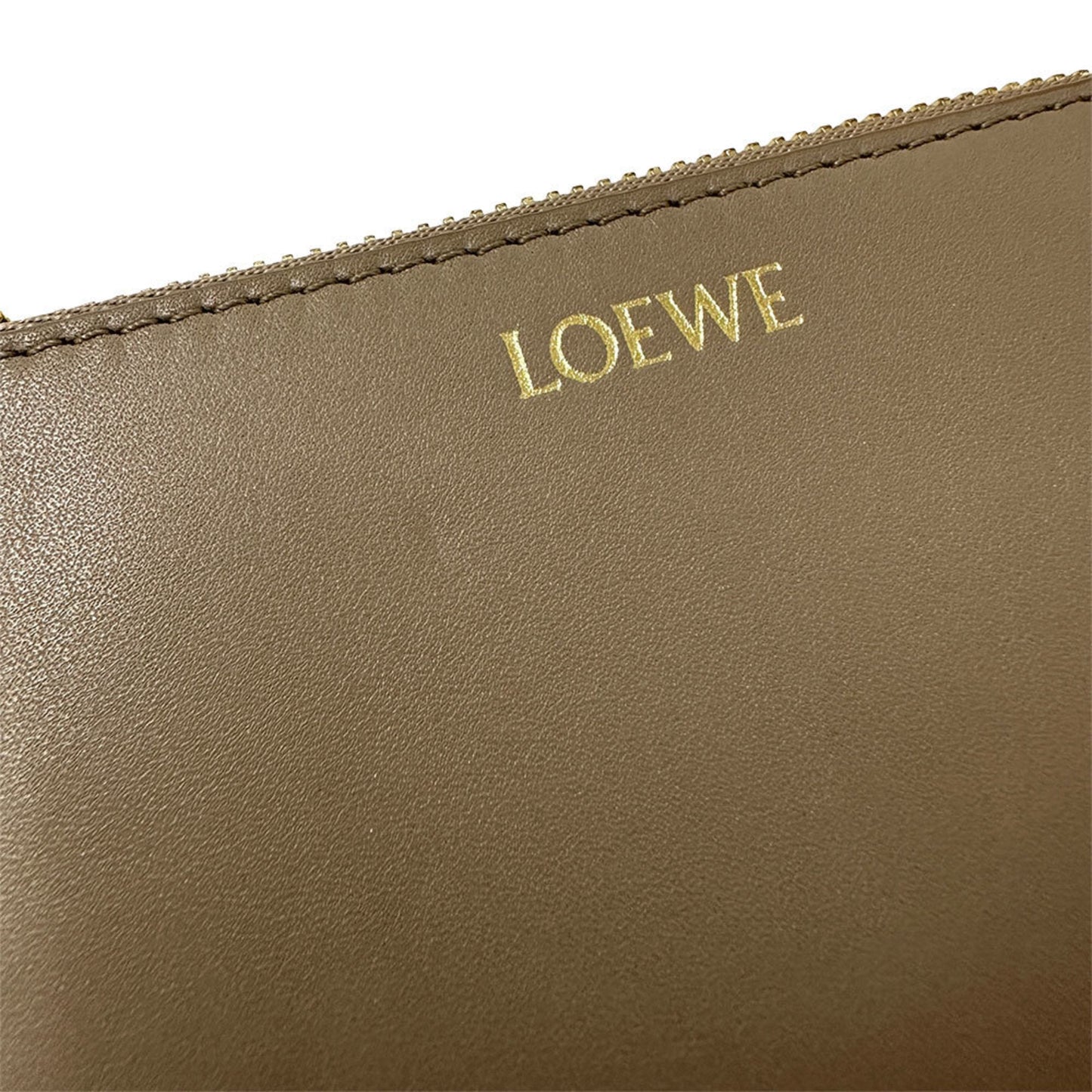 Loewe Grayish Leather Coin Purse/Coin Case (Pre-Owned)