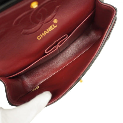 Chanel Black Leather Shoulder Bag (Pre-Owned)