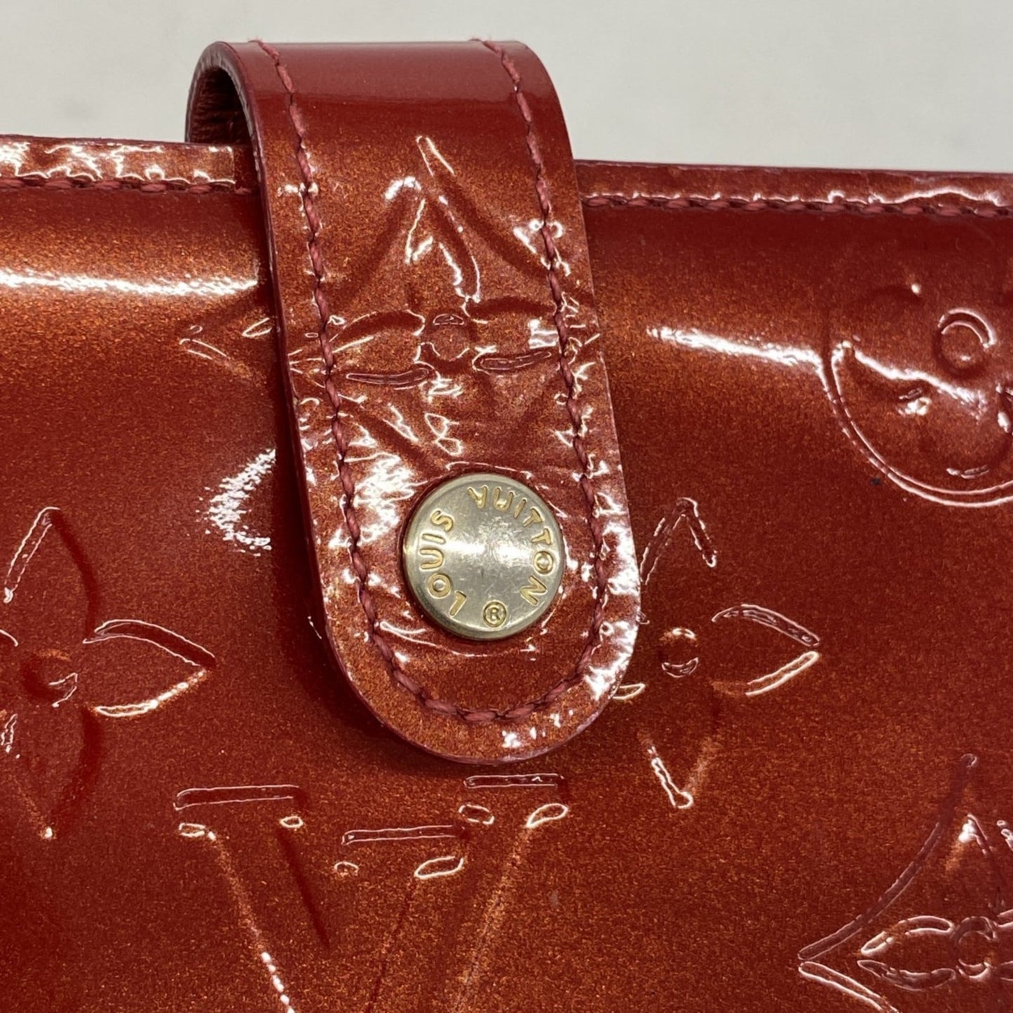 Louis Vuitton Pomme D'amour Wallet (Bi-Fold) (Pre-Owned)