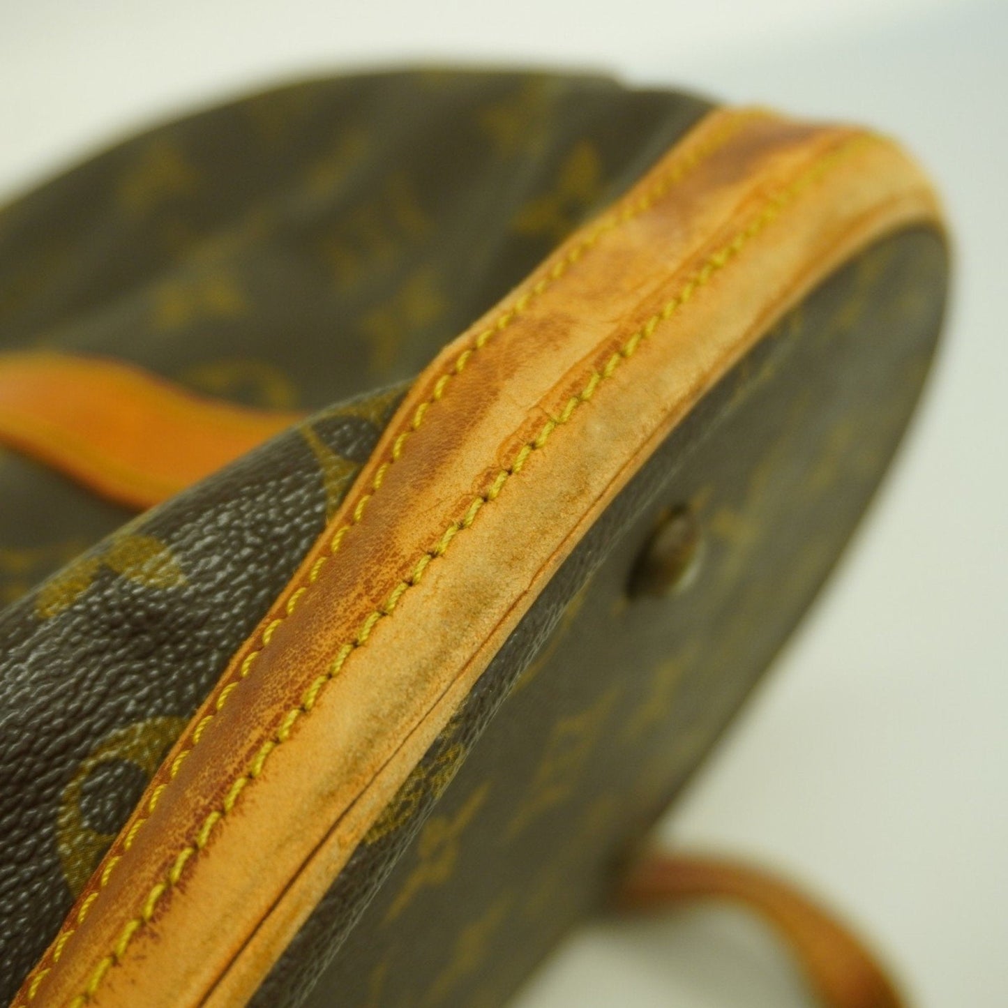 Louis Vuitton Brown Tote Bag (Pre-Owned)