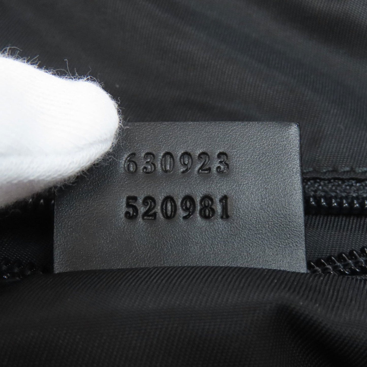 Gucci Sherry Line Black Nylon Canvas Leather Tote Bag (Pre-Owned)