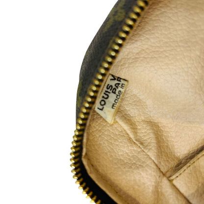 Louis Vuitton Brown Monogram Pouch (Pre-Owned)