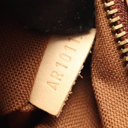 Louis Vuitton Brown Monogram Monogram Shoulder Bag (Pre-Owned)