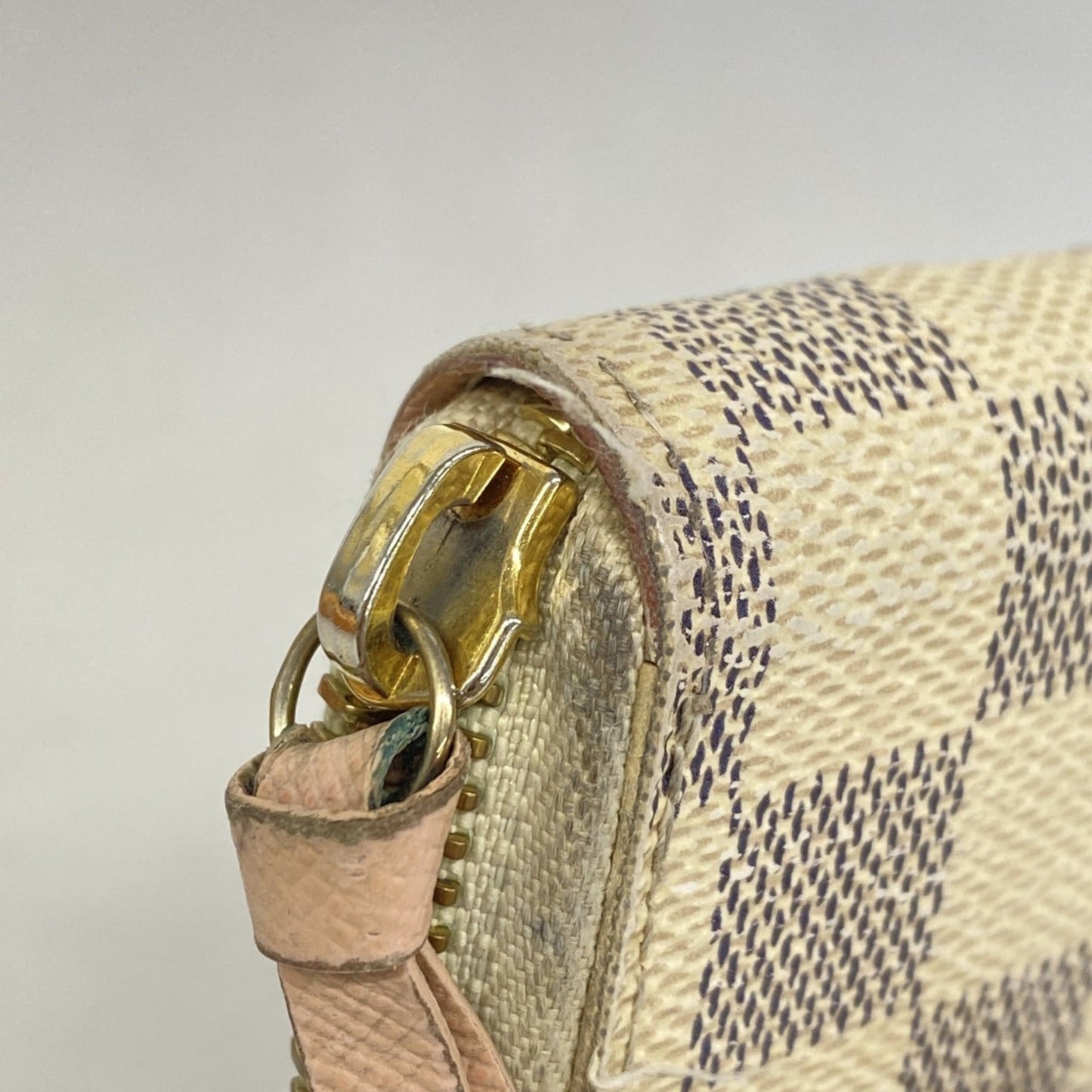 Louis Vuitton Rose Ballerine Long Wallet (Bi-Fold) (Pre-Owned)