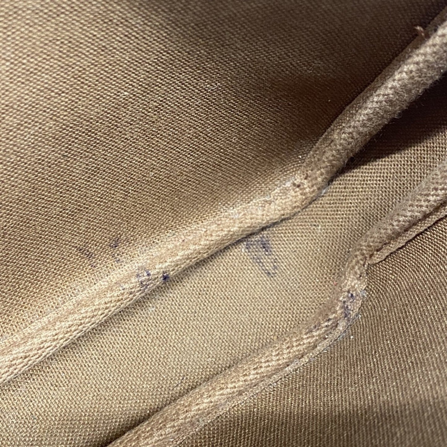 Louis Vuitton Brown Pouch (Pre-Owned)